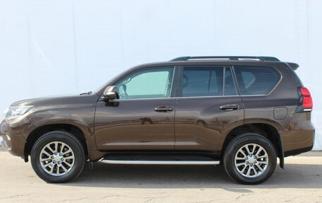 Toyota Land Cruiser Prado 150 рестайлинг 2, 2018 год, 4 200 000 рублей, 4 фотография