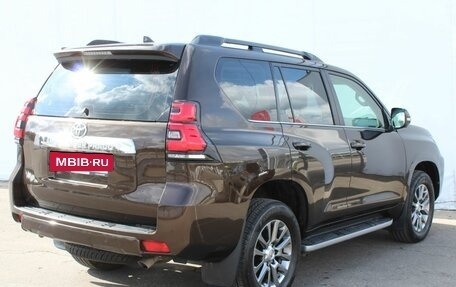 Toyota Land Cruiser Prado 150 рестайлинг 2, 2018 год, 4 200 000 рублей, 7 фотография