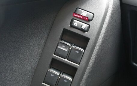 Toyota Land Cruiser Prado 150 рестайлинг 2, 2018 год, 4 200 000 рублей, 15 фотография