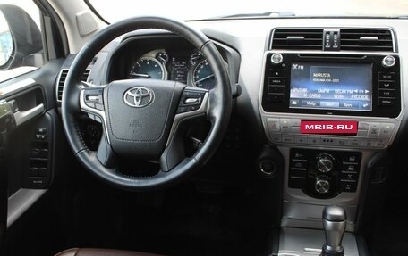 Toyota Land Cruiser Prado 150 рестайлинг 2, 2018 год, 4 200 000 рублей, 21 фотография