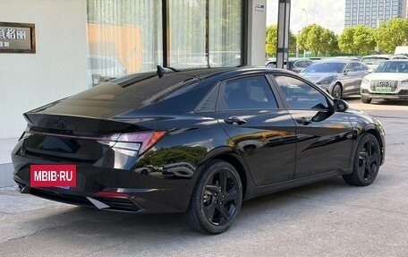 Hyundai Elantra, 2022 год, 1 370 000 рублей, 4 фотография