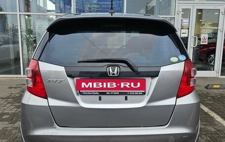 Honda Fit III, 2010 год, 599 000 рублей, 4 фотография