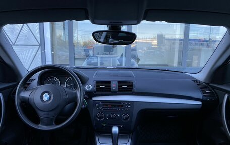 BMW 1 серия, 2011 год, 799 000 рублей, 10 фотография