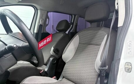 Peugeot Partner II рестайлинг 2, 2011 год, 729 900 рублей, 7 фотография