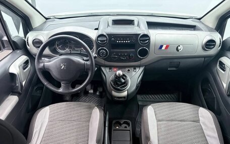 Peugeot Partner II рестайлинг 2, 2011 год, 729 900 рублей, 10 фотография