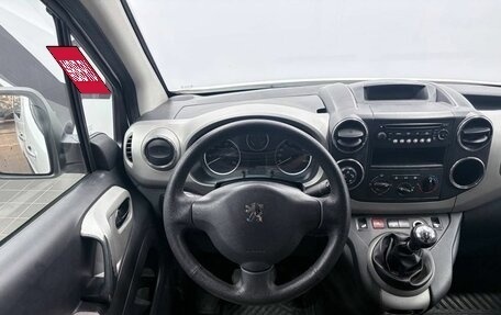Peugeot Partner II рестайлинг 2, 2011 год, 729 900 рублей, 11 фотография