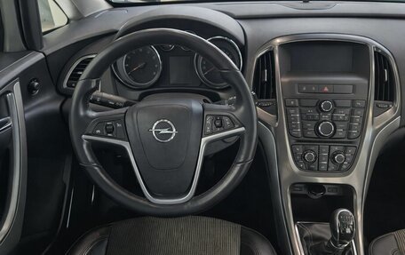 Opel Astra J, 2011 год, 549 000 рублей, 11 фотография