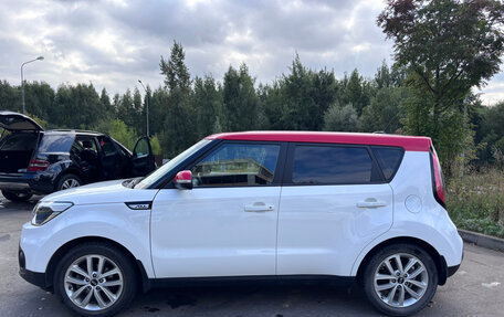 KIA Soul II рестайлинг, 2017 год, 1 500 000 рублей, 3 фотография