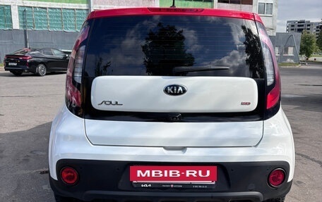 KIA Soul II рестайлинг, 2017 год, 1 500 000 рублей, 5 фотография