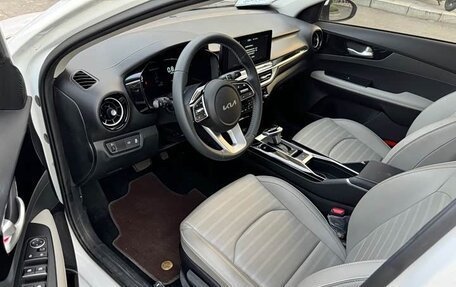 KIA K3, 2022 год, 1 800 200 рублей, 6 фотография