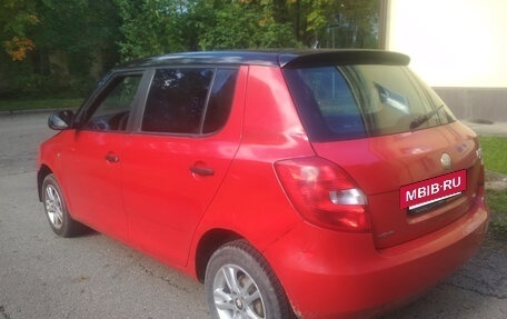 Skoda Fabia II, 2009 год, 139 000 рублей, 2 фотография