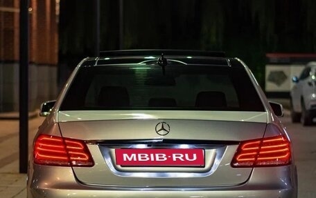 Mercedes-Benz E-Класс, 2013 год, 2 600 000 рублей, 33 фотография