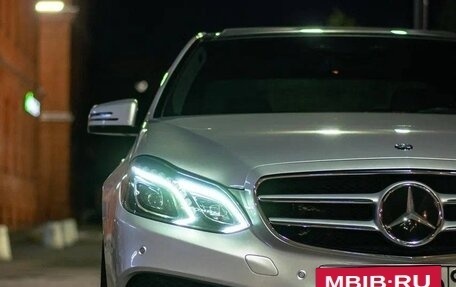Mercedes-Benz E-Класс, 2013 год, 2 600 000 рублей, 31 фотография