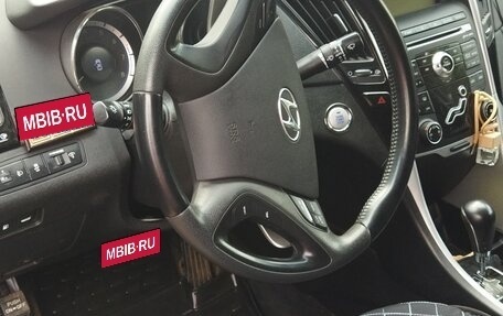 Hyundai Sonata VI, 2011 год, 1 150 000 рублей, 7 фотография