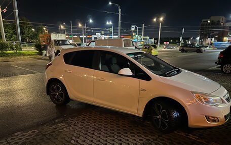 Opel Astra J, 2010 год, 610 000 рублей, 7 фотография