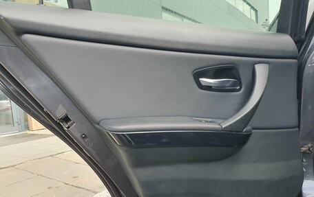 BMW 3 серия, 2006 год, 999 000 рублей, 10 фотография