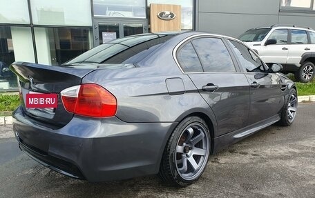 BMW 3 серия, 2006 год, 999 000 рублей, 3 фотография