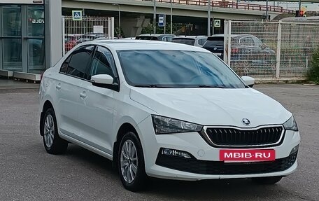 Skoda Rapid II, 2020 год, 1 370 000 рублей, 3 фотография