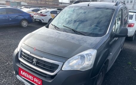 Peugeot Partner II рестайлинг 2, 2017 год, 913 000 рублей, 1 фотография