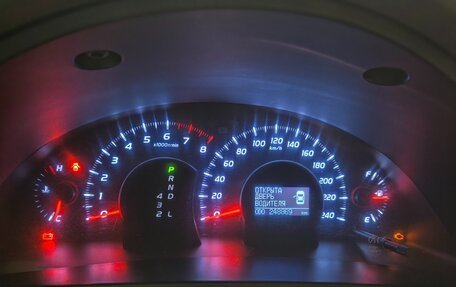 Toyota Camry, 2010 год, 1 000 000 рублей, 12 фотография