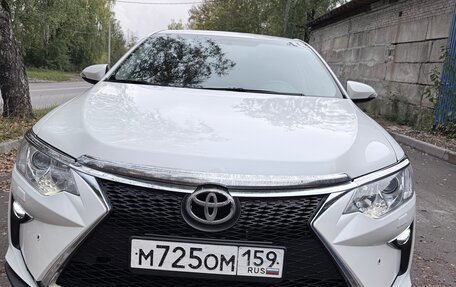 Toyota Camry, 2015 год, 1 990 000 рублей, 12 фотография