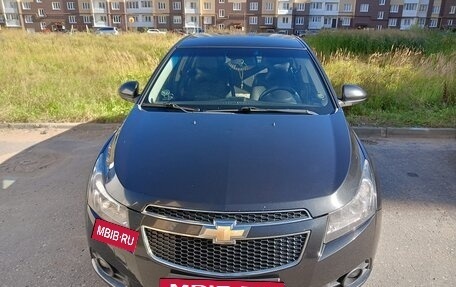 Chevrolet Cruze II, 2012 год, 800 000 рублей, 2 фотография