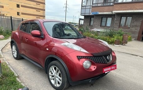 Nissan Juke II, 2011 год, 850 000 рублей, 2 фотография