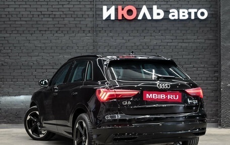 Audi Q3, 2018 год, 2 950 000 рублей, 7 фотография
