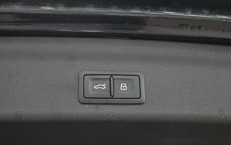 Audi Q3, 2018 год, 2 950 000 рублей, 18 фотография