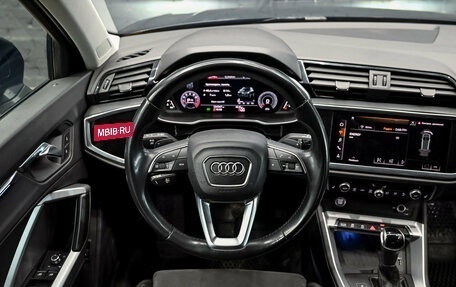 Audi Q3, 2018 год, 2 950 000 рублей, 13 фотография