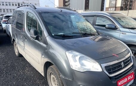 Peugeot Partner II рестайлинг 2, 2017 год, 913 000 рублей, 4 фотография