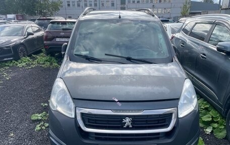 Peugeot Partner II рестайлинг 2, 2017 год, 913 000 рублей, 2 фотография