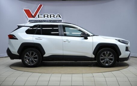 Toyota RAV4, 2023 год, 3 490 000 рублей, 4 фотография