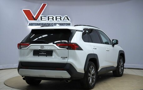Toyota RAV4, 2023 год, 3 490 000 рублей, 5 фотография