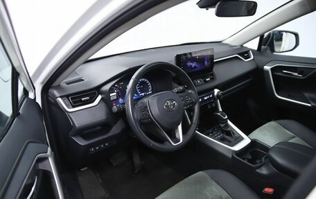 Toyota RAV4, 2023 год, 3 490 000 рублей, 10 фотография