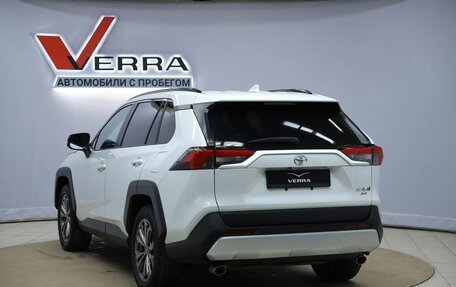 Toyota RAV4, 2023 год, 3 490 000 рублей, 7 фотография