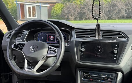 Volkswagen Tiguan II, 2021 год, 4 500 000 рублей, 5 фотография
