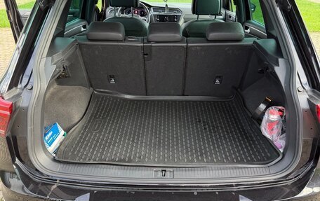 Volkswagen Tiguan II, 2021 год, 4 500 000 рублей, 7 фотография