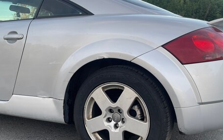Audi TT, 2000 год, 695 000 рублей, 5 фотография