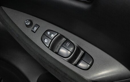 Nissan Leaf I, 2013 год, 860 000 рублей, 12 фотография