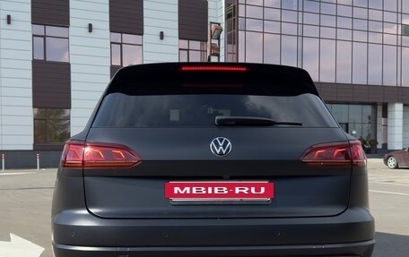Volkswagen Touareg III, 2022 год, 7 800 000 рублей, 4 фотография