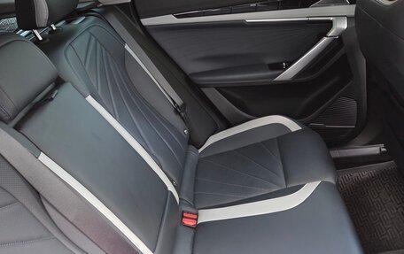 Geely Atlas, 2024 год, 2 800 000 рублей, 4 фотография
