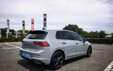 Volkswagen Golf VIII, 2023 год, 2 335 000 рублей, 4 фотография