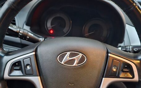 Hyundai Solaris II рестайлинг, 2014 год, 1 080 000 рублей, 9 фотография