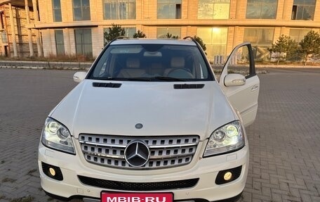 Mercedes-Benz M-Класс, 2008 год, 1 300 000 рублей, 1 фотография