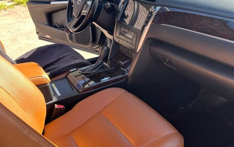 Toyota Camry, 2016 год, 2 200 000 рублей, 2 фотография