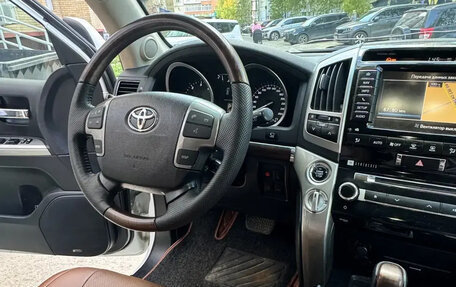 Toyota Land Cruiser 200, 2014 год, 4 350 000 рублей, 4 фотография