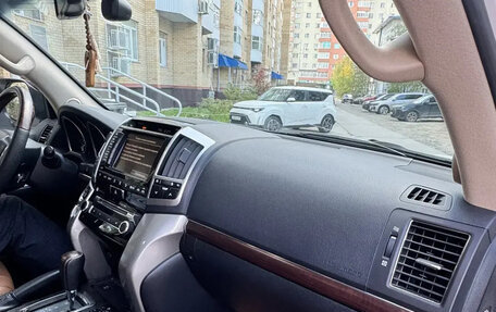 Toyota Land Cruiser 200, 2014 год, 4 350 000 рублей, 6 фотография