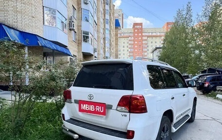 Toyota Land Cruiser 200, 2014 год, 4 350 000 рублей, 3 фотография
