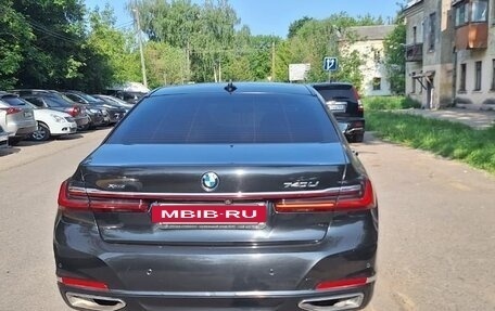 BMW 7 серия, 2019 год, 3 700 000 рублей, 3 фотография